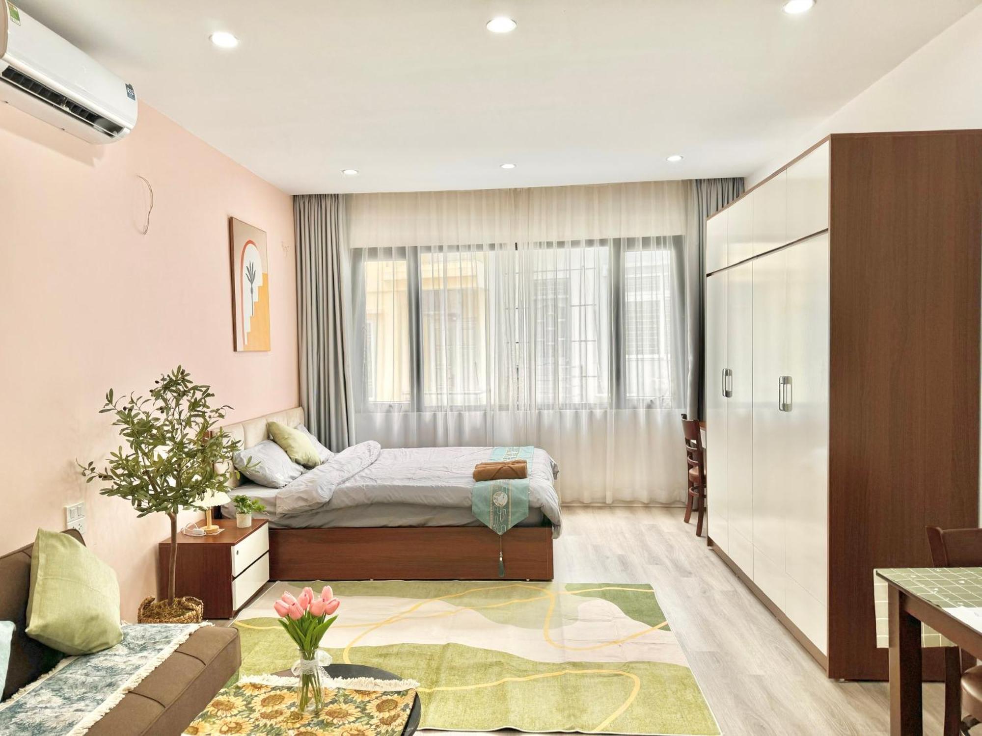 Modern & Comfy Apartment Ханой Екстериор снимка